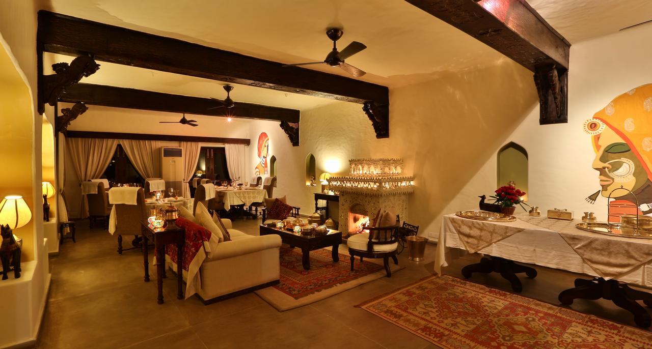 Mihir Garh Hotel Rohat Luaran gambar